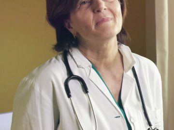 Stefania è medico e come il Santo Padre sa che senza accogliere non si può curare né salvare