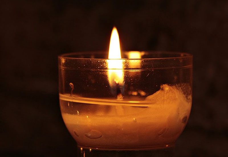 «Vegliate dunque perché non sapete in quale giorno il Signore vostro verrà.»