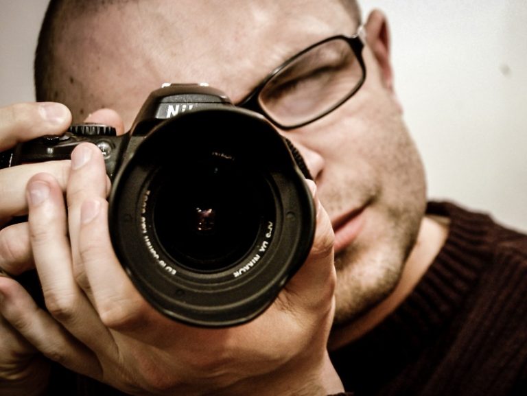 photographer-428388_960_720