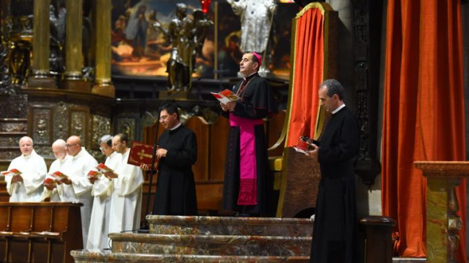 Portare la Comunione come servizio