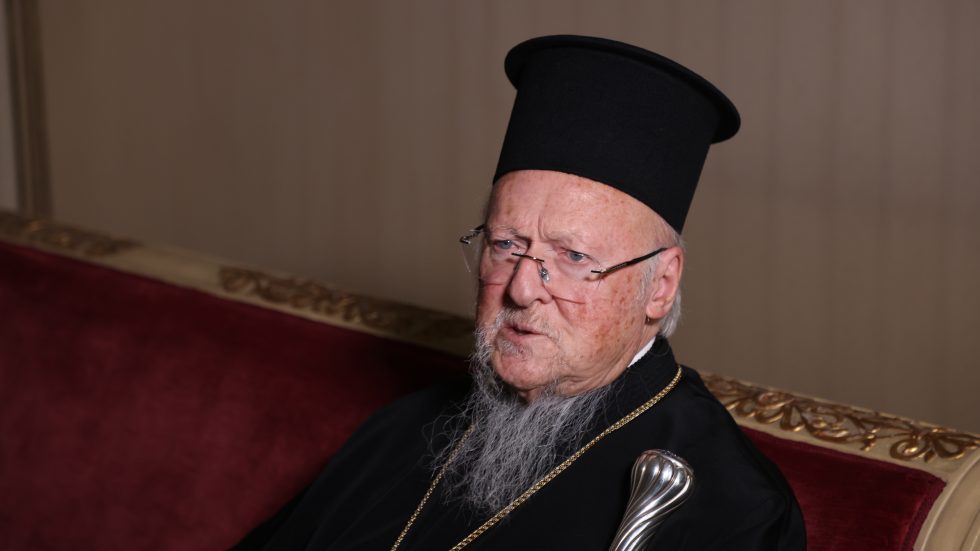 Foto-04-10-25-14-15-56-980x551