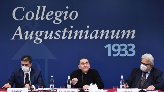 Collegio Augustinianum incontro con gli universitari
