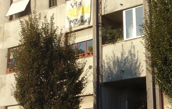 «Case Aler, gli anziani <br>prime vittime del degrado»