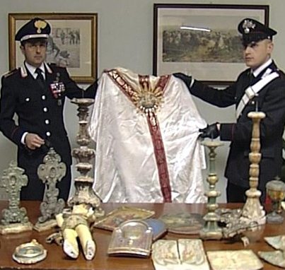 Le buone regole per evitare <br>i furti di opere d’arte nelle chiese