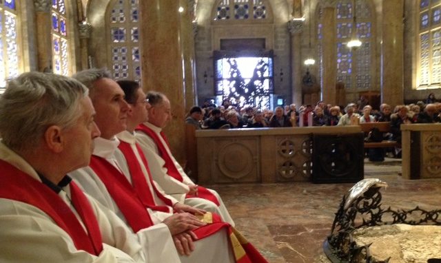 Sui luoghi di Gesù per una fede incarnata «liberi dal terrore della nostra morte»