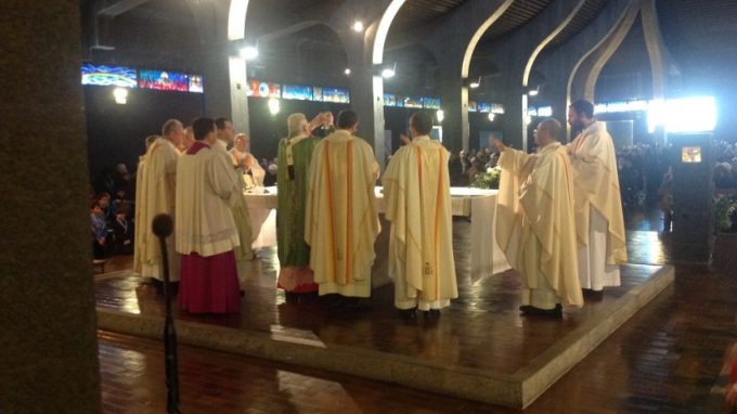 Scola: «La pace è sempre possibile <br>oltre ogni contraddizione»