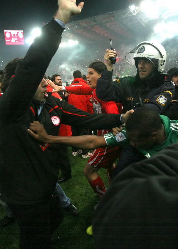 ϋՌЉJϓ - Ё́ȇ́Ɋϓ (SUPERLEAGUE 23码Ù͉ӔɊǩ Ӊ́Ϡ/ ŐŉӏĉJ (ICON PRESS /ˉJϓ ÉM͇ө