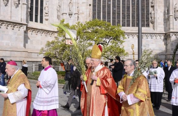Domenica delle Palme, processione con gli ulivi benedetti