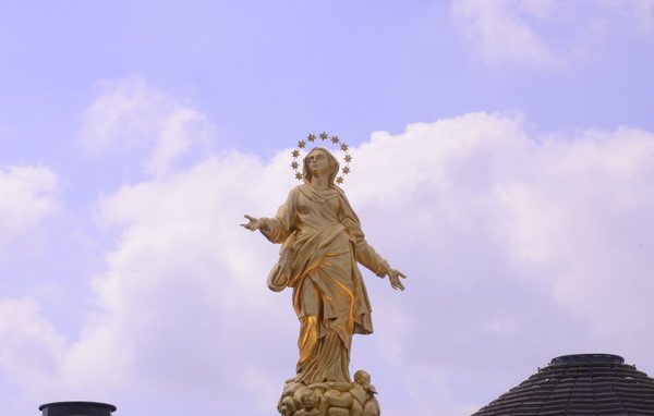 La Madonnina all’ingresso di Expo è un simbolo di tutti e per tutti