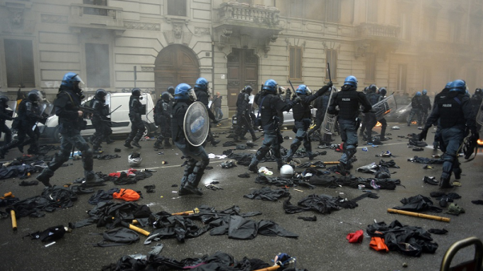 expo Black-Bloc