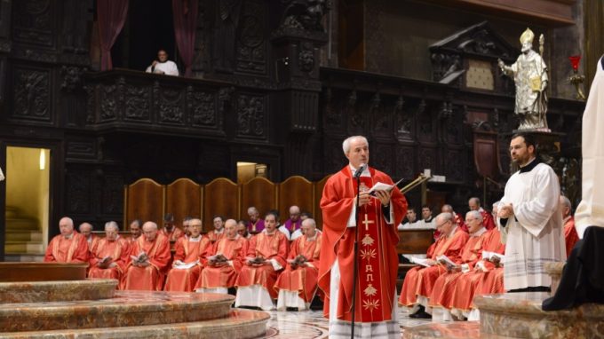 Scola ai preti novelli 2015: <br>«Vivete spalancati a 360° nella comunione»