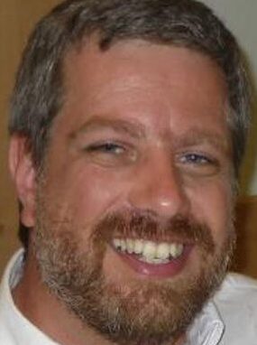 Padre Costa: «L’uomo si è posto  al centro del mondo,  serve un altro stile di vita»