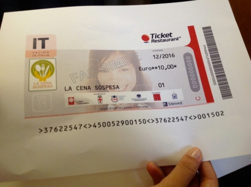 “La Cena sospesa” anche a Capodanno: <br>il ristorante Kapuziner offre il cenone <br>a 28 persone in difficoltà