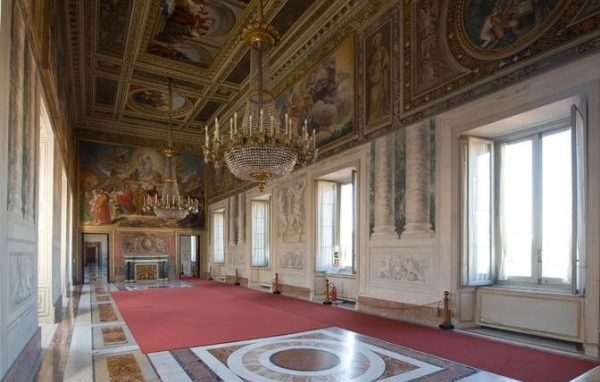 Quirinale, un palazzo vivo <br>dove arte, storia e attualità si incontrano