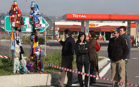 La partecipazione della Chiesa NO ALLA CACCIA AL POLIZIOTTO