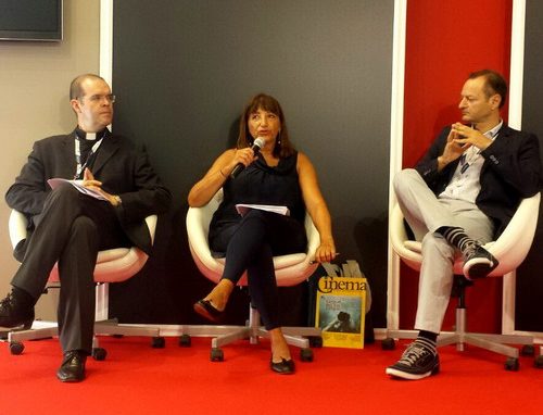 Passando per la “porta” del cinema