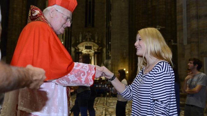 Scola ai 19enni: «Guardando Gesù <br>impariamo ad amare»