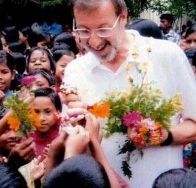 Padre Piero Parolari sembra fuori pericolo