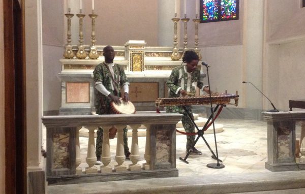 “La musica dei cieli” dalle religioni del mondo