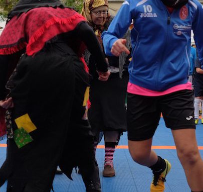 Sei ragazzi in Grecia <br>a un camp sostenuto dall’Onu