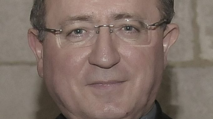 Papa Francesco agli studenti del Lombardo:  «Non accontentatevi di una vita normale»