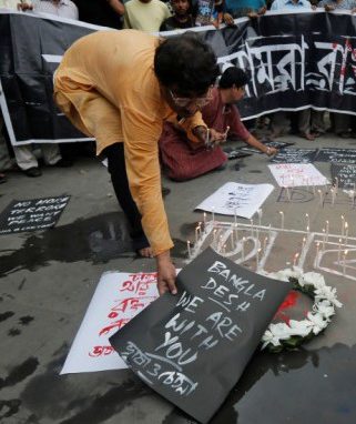 Una suora del Pime: «Bangladesh, un Paese in preda alla paura»