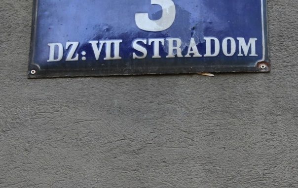 Casa Italia aspetta i pellegrini