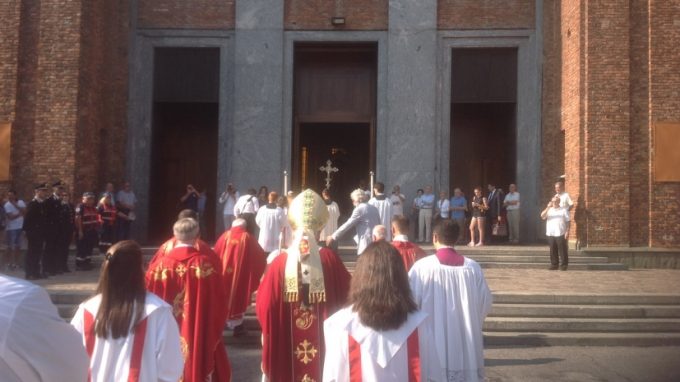 Scola: «Pensare secondo Cristo <br>sottrae le comunità alla noia e all’egoismo»