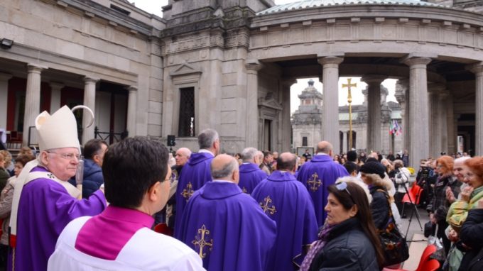 Scola: «L’amore di Dio ha sconfitto per sempre la morte»