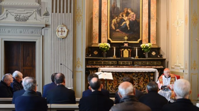 Scola ai nuovi parroci: «Il sacerdote è missione. Abbiate il cuore spalancato»