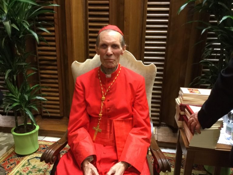 Il cardinale Renato Corti