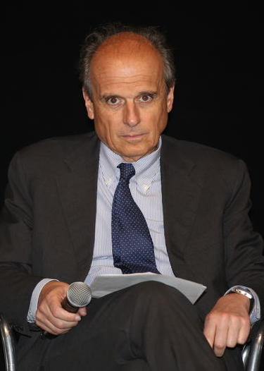 Alla Triennale appuntamento con esponenti dell'università, del design, della moda, dell'architettura, dell'editoria e della comunicazione