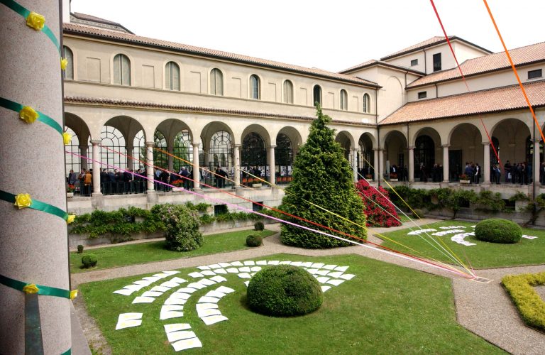 File Name : DSC_0113.JPG
File Size : 2.9MB (3079578 Bytes)
Date Taken : 2003/05/06 13:03:41
Image Size : 3008 x 1960 pixels
Resolution : 300 x 300 dpi
Bit Depth : 8 bits/channel
Protection Attribute : Off
Hide Attribute : Off
Camera ID : N/A
Camera : NIKON D1X
Quality Mode : N/A
Metering Mode : Matrix
Exposure Mode : Manual
Speed Light : No
Focal Length : 15 mm
Shutter Speed : 1/640 second
Aperture : F11.0
Exposure Compensation : 0 EV
White Balance : N/A
Lens : N/A
Flash Sync Mode : N/A
Exposure Difference : N/A
Flexible Program : N/A
Sensitivity : N/A
Sharpening : N/A
Image Type : Color
Color Mode : N/A
Hue Adjustment : N/A
Saturation Control : N/A
Tone Compensation : N/A
Latitude(GPS) : N/A
Longitude(GPS) : N/A
Altitude(GPS) : N/A