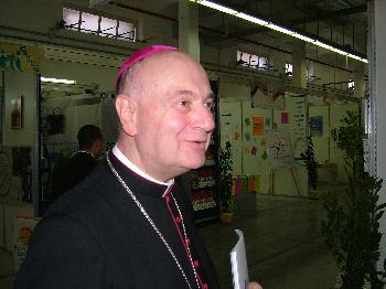 L’intervento al Congresso eucaristico di mons. Angelo Comastri &laquo;UN TESORO ANCORA DA RISCOPRIRE&raquo;