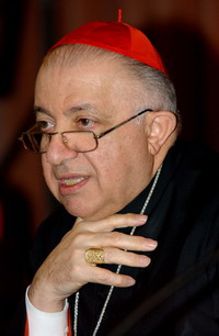 Il messaggio alla diocesi del card. Tettamanzi CON &laquo;AVVENIRE&raquo;, SALE DELLA TERRA E LUCE DEL MONDO