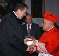 FILIPPO PENATI&laquo;IL DIRITTO DI VOTO AGLI IMMIGRATI&raquo;