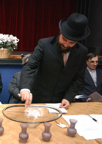 Un profondo gesto simbolico TANTE GOCCE PER UN’ACQUA CONDIVISA