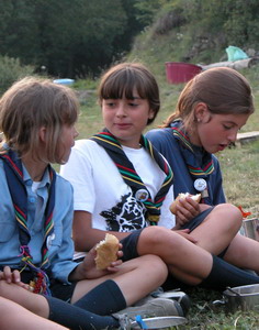 Oggi l’Agesci conta più di 170 mila iscritti UNA PROPOSTA EDUCATIVA SEMPRE ATTUALE