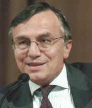 Alcuni commenti al termine delle giornate di Verona «I CATTOLICI MANTENGONO ALTA LA LORO PRESENZA NELLA SFERA PUBBLICA»