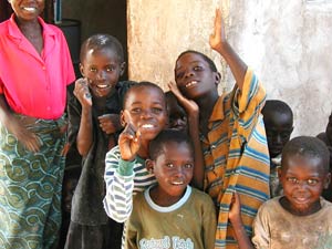 Storie dal Burkina Faso PICCOLI PRESTITI, DIGNIT&Agrave; RIGUADAGNATA