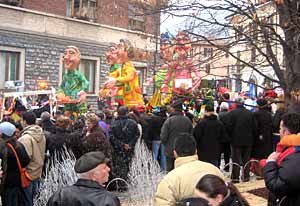 Il Carnevale nella provincia lombarda PAESE CHE VAI, FESTA CHE TROVI