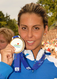 Stella del nuoto a 19 anni ALESSIA, LEGGERA COME UNA FARFALLA