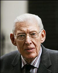 La fine del conflitto nell’Ulster L’IRLANDA FA LA PACE CON SE STESSA