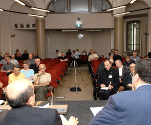 Messa in San Babila presieduta dal cardinale Tettamanzi IL VANGELO PER LE METROPOLI A RICORDO DI MONS. CERIANI