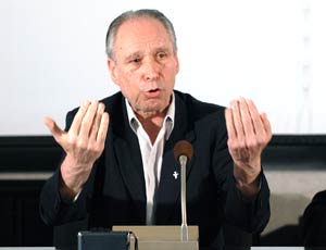 Cronaca: marted&igrave; 19 giugno ALLA RICERCA DELLA FEDE