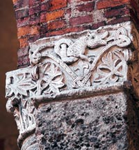 Tra leoni, aquile e draghi di pietra IL BESTIARIO DI SANT’AMBROGIO