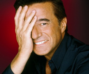 Sulle scene milanesi SI CONTINUA A RIDERE