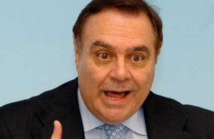 Dietro le dimissioni del ministro della Giustizia Mastella QUEI POTERI CHE NON COMUNICANO