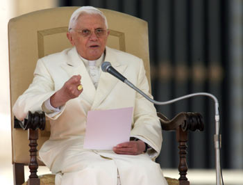 Le comunicazioni sociali di fronte a un bivio