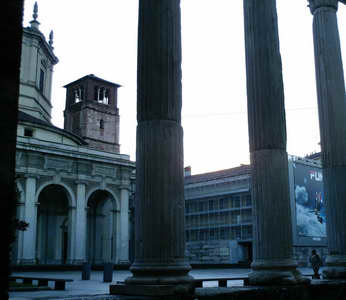 Giovani alle Colonne di S. Lorenzo